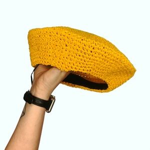 NEW YORK & COMPANY Yellow Paper Beret Hat